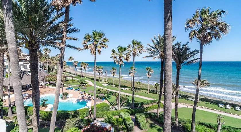 Relax Alcazaba Beach Apartment Эстепона