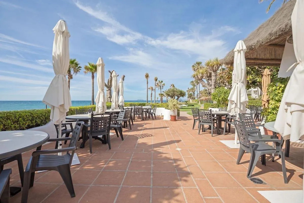 Relax Alcazaba Beach Apartment Эстепона
