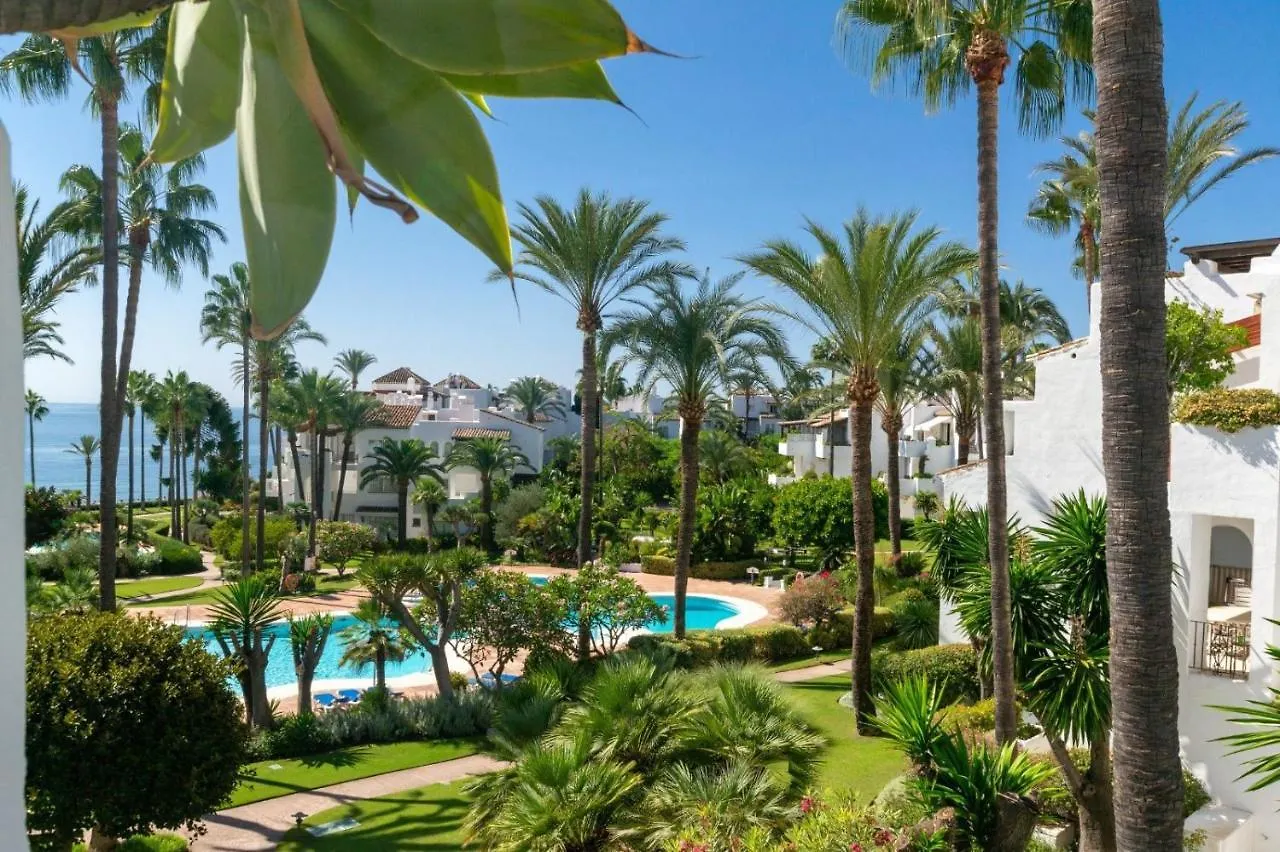 Relax Alcazaba Beach Apartment Эстепона