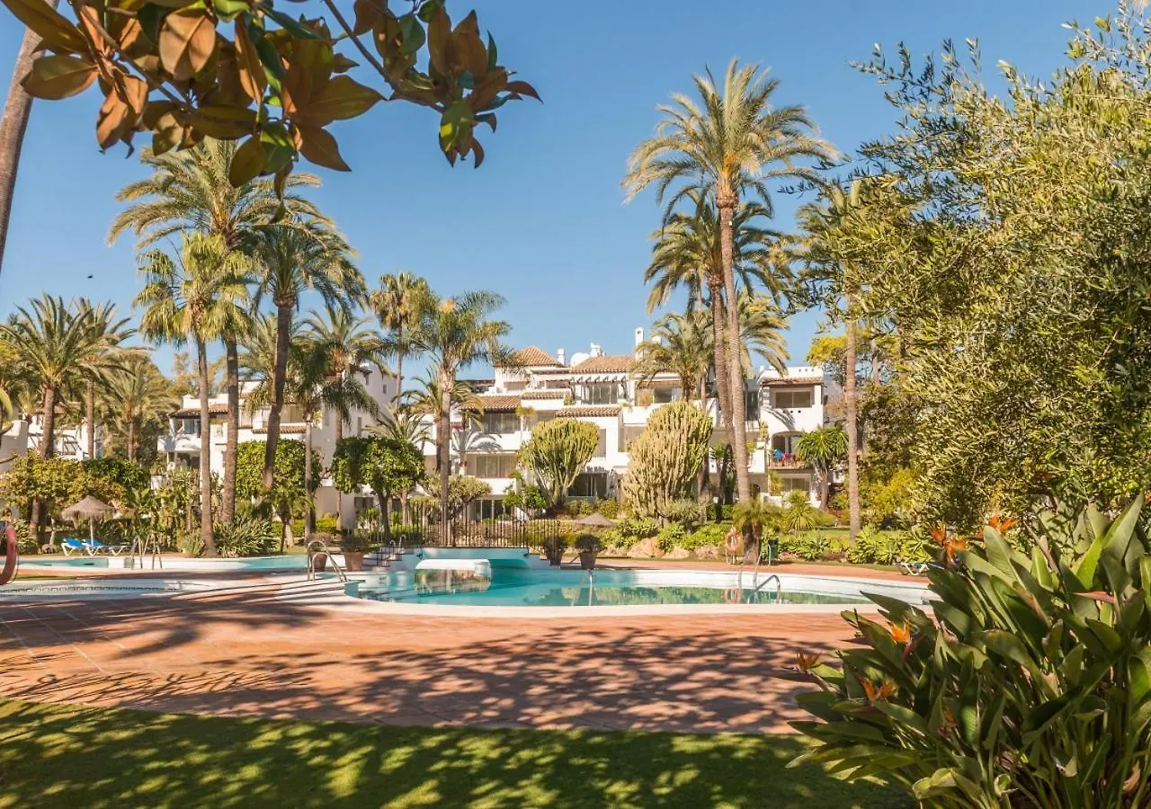 Relax Alcazaba Beach Apartment Эстепона 0*,  Испания
