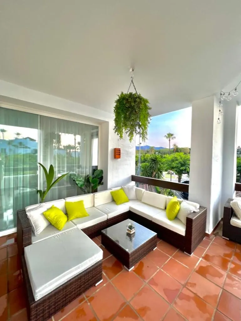 Relax Alcazaba Beach Apartment Эстепона 0*,